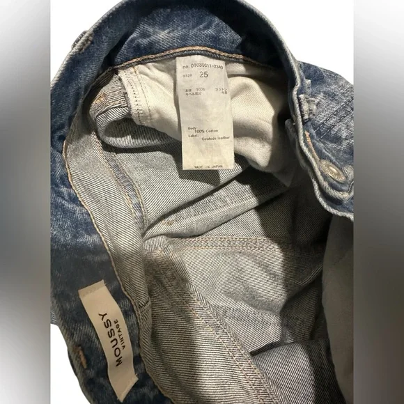 Moussy Vintage Denim Kelley Tapered Distressed Raw Hem Jeans, pre-owned, size 25 - Picture 7 of 16
